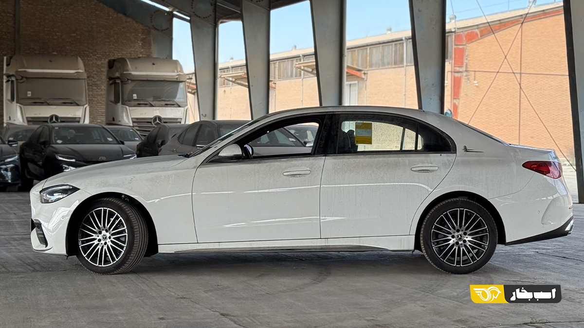 مرسدس بنز C200L