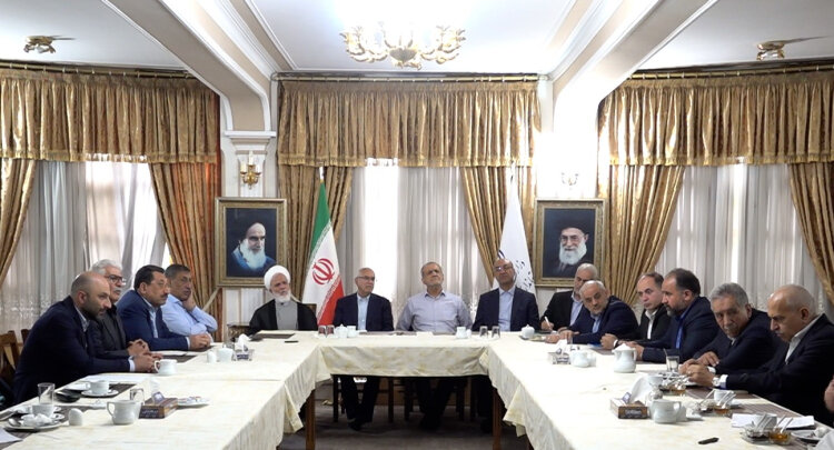بررسی مسائل، چالش‌ها و مطالبات فعالان بخش خصوصی کرمانشاه